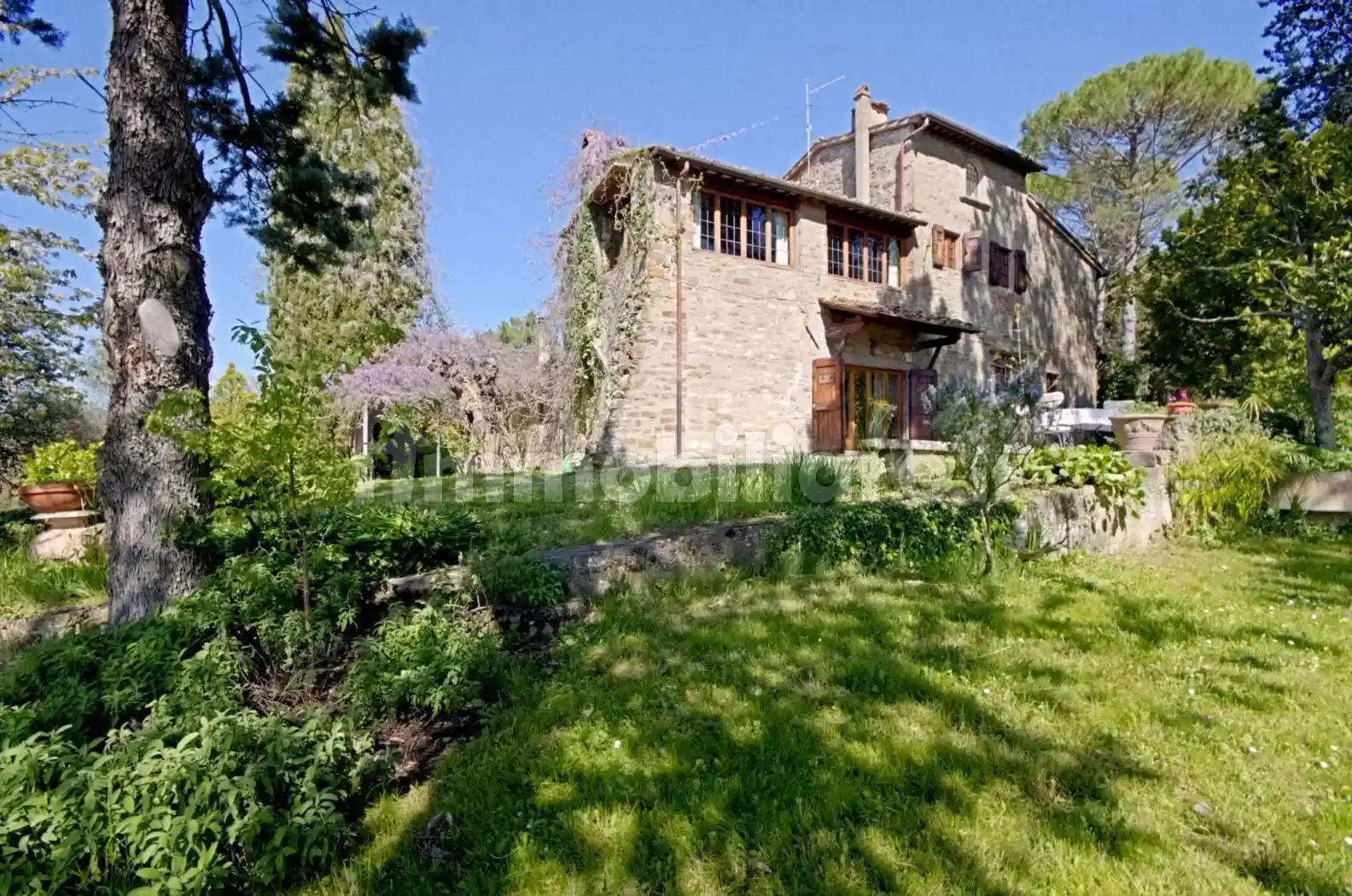 Rustico - Casale in vendita a Reggello