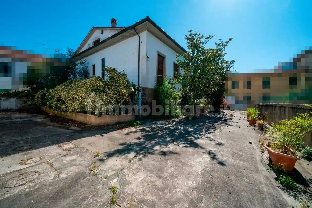 Villa in vendita a San Giovanni Valdarno