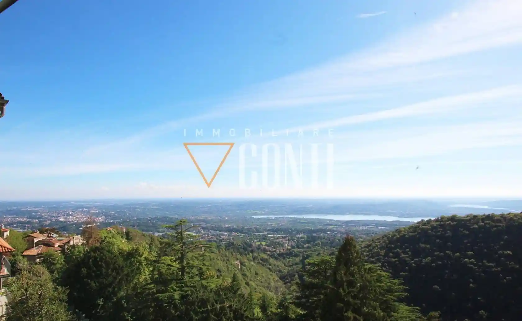 Casa indipendente in vendita a Varese