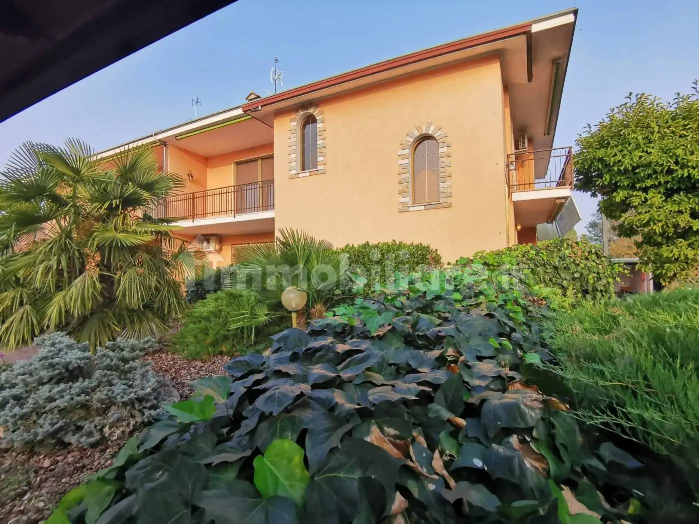 Villa in vendita a Cremosano