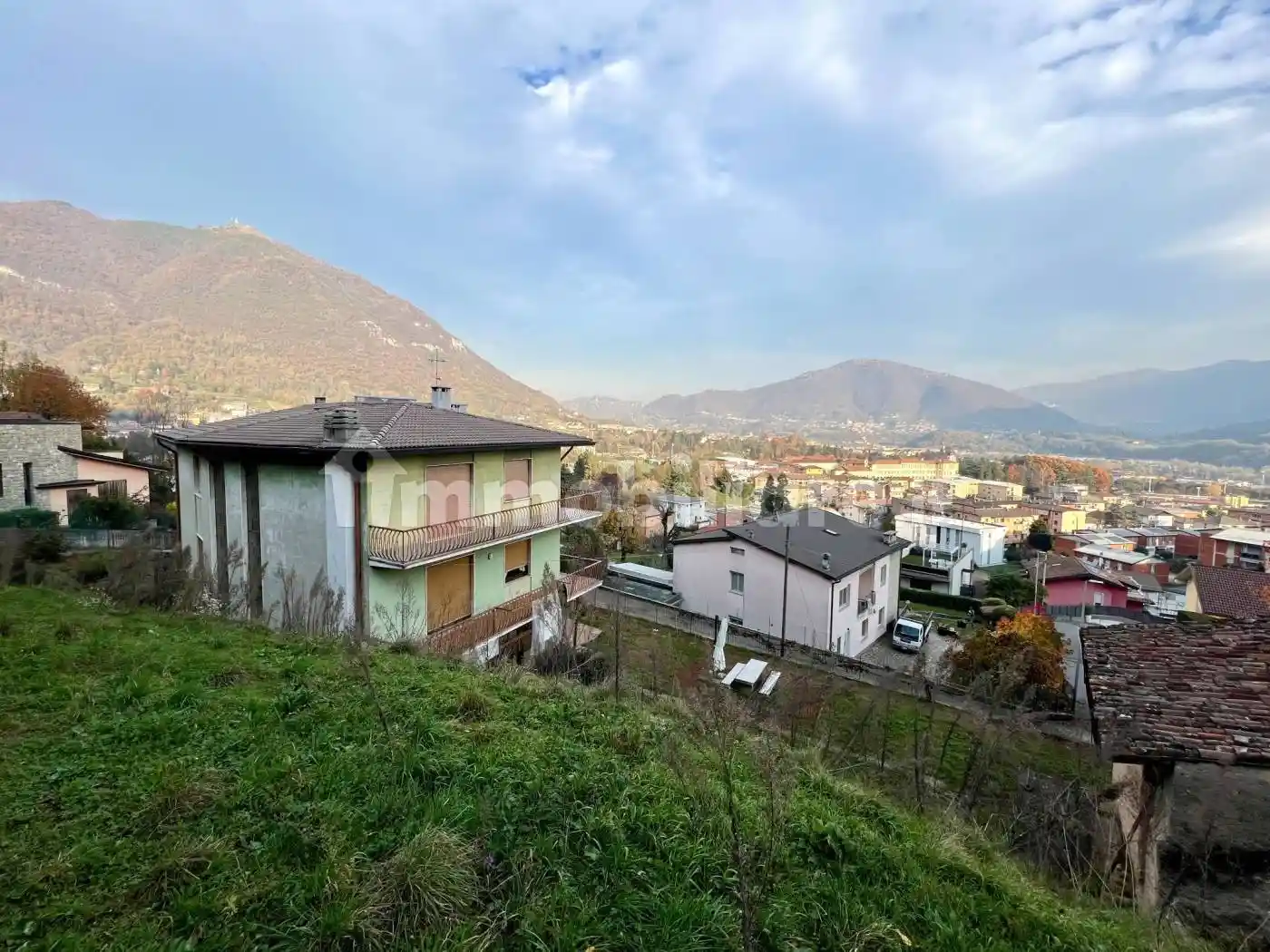 Villa in vendita a Albino
