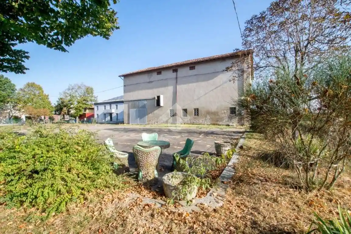 Rustico - Casale in vendita a Soliera