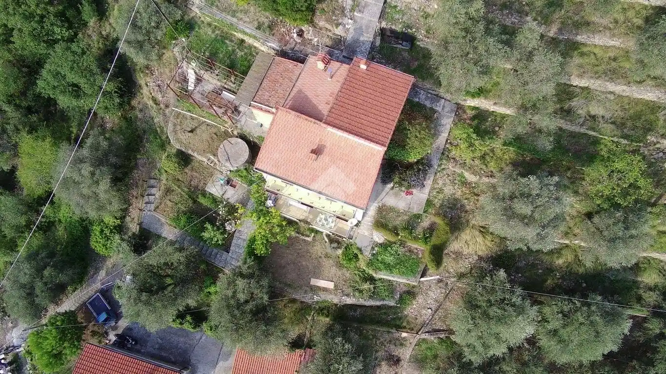 Casa indipendente in vendita a Sanremo