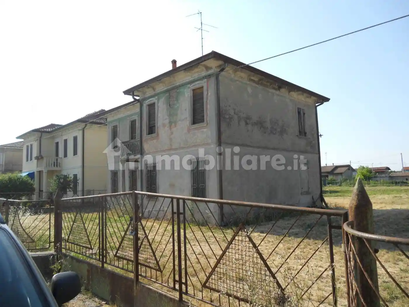 Villa in vendita a Riva del Po