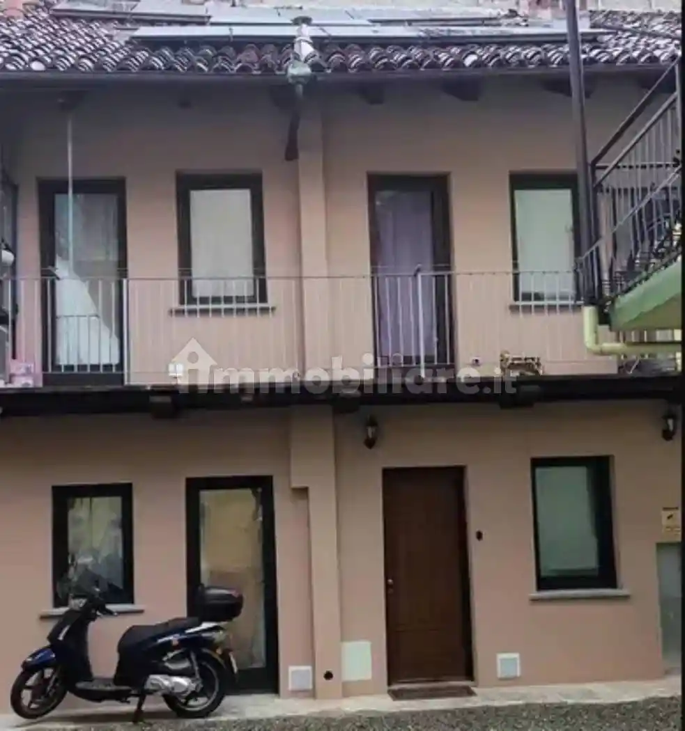 Casa indipendente in vendita a Rivarolo Canavese