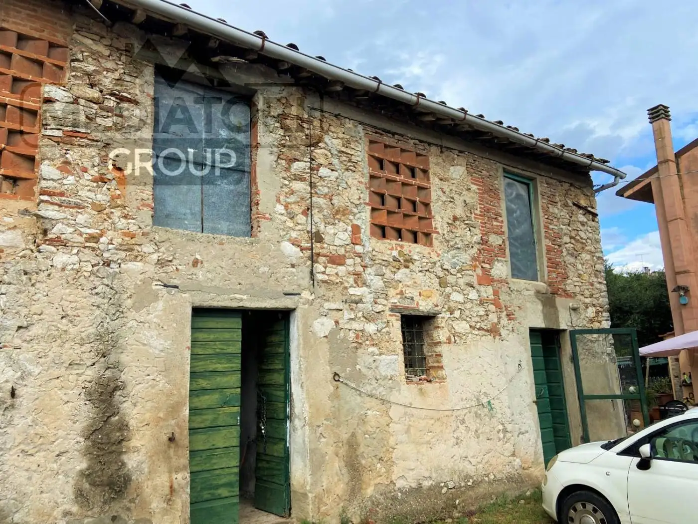 Rustico - Casale in vendita a Lucca