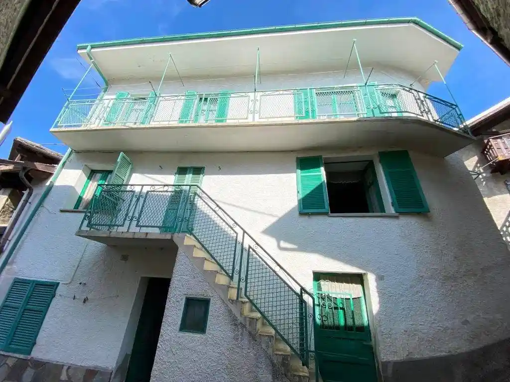 Casa indipendente in vendita a Roure