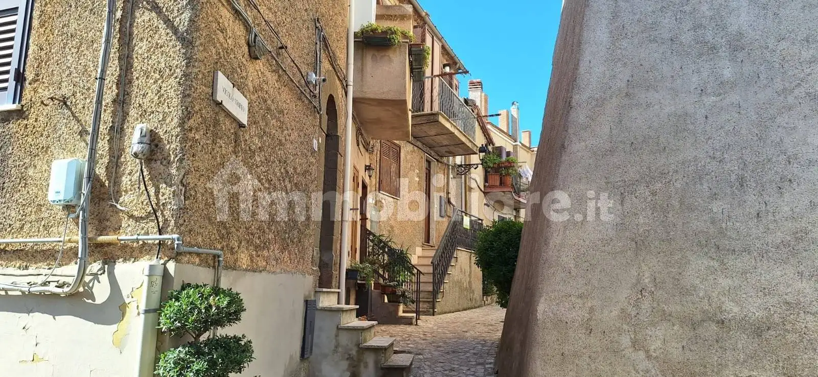 Casa indipendente in vendita a Rocca Massima