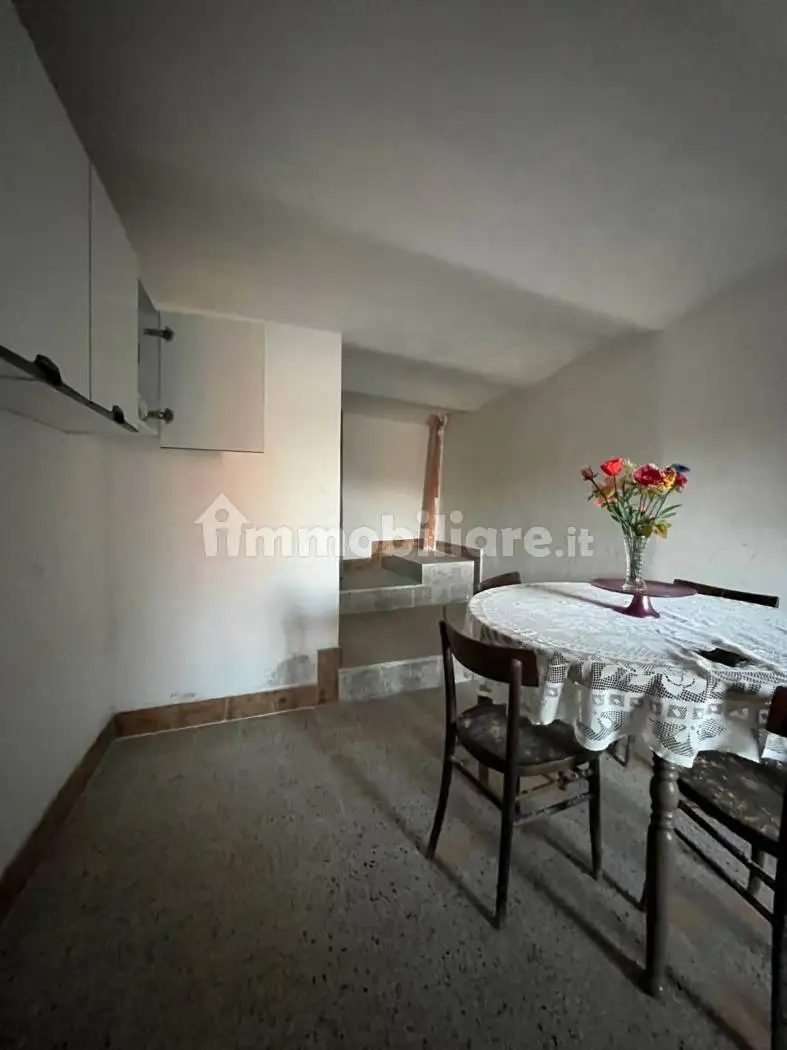 Trilocale via Alessandro Volta 24, Centro, Cercemaggiore - foto 3