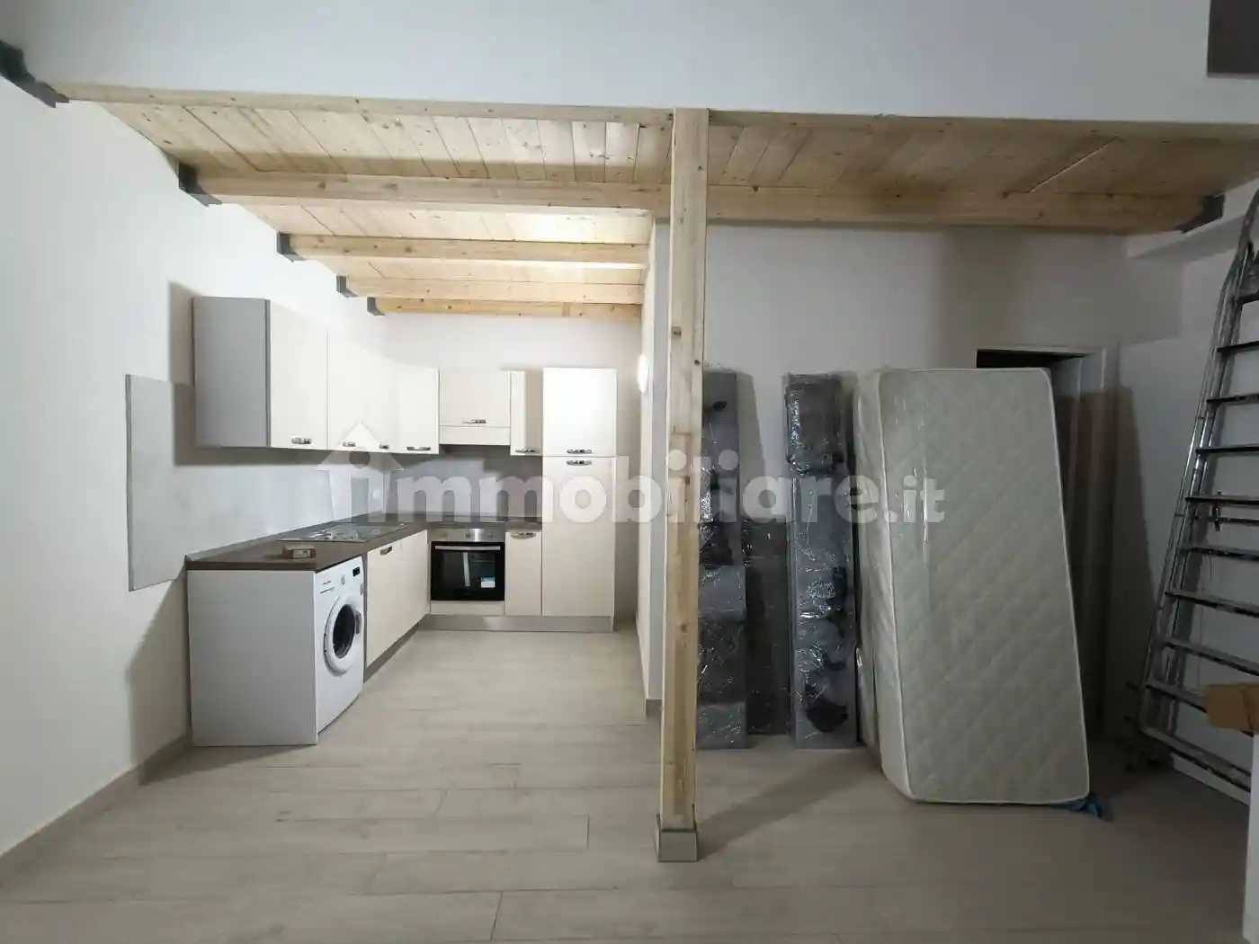 Appartamento in affitto a Napoli