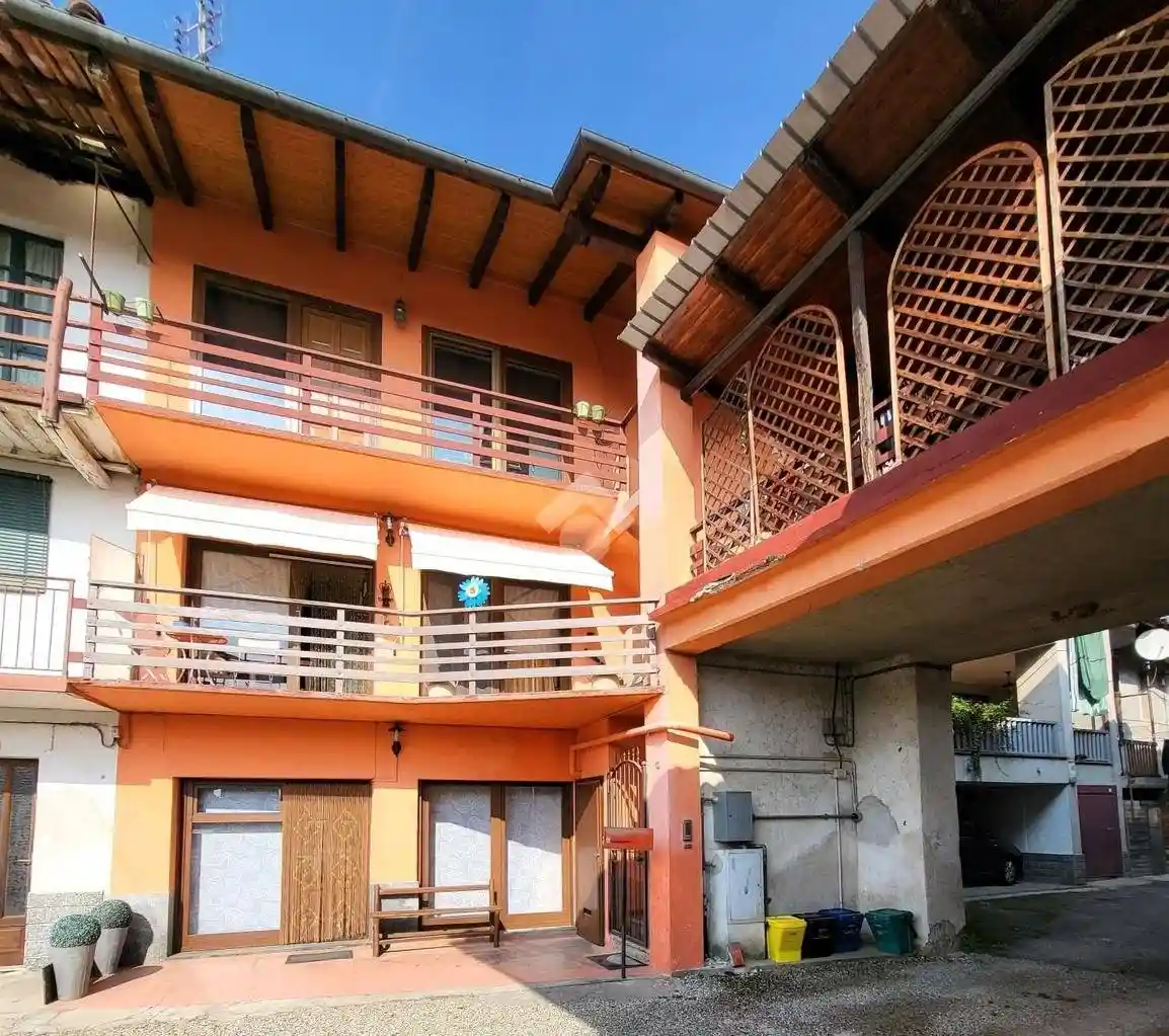 Casa indipendente in vendita a Rivara