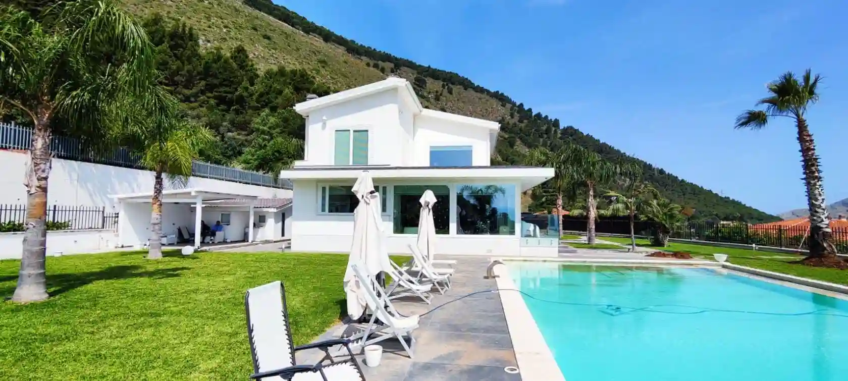 Villa - foto 2