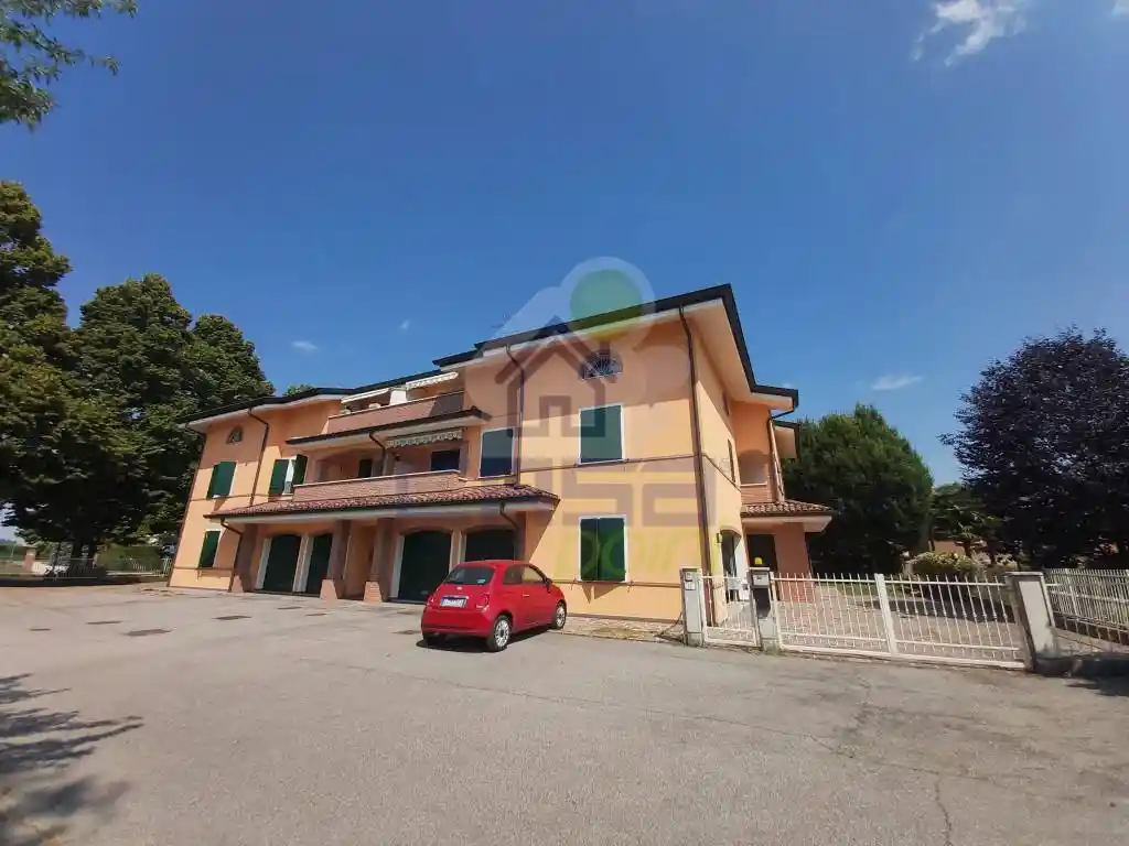 Appartamento in vendita a Luzzara