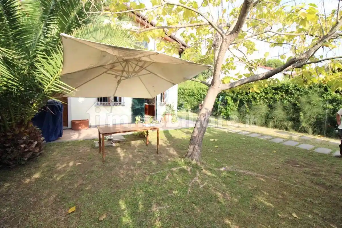 Villa in affitto a Forte dei Marmi