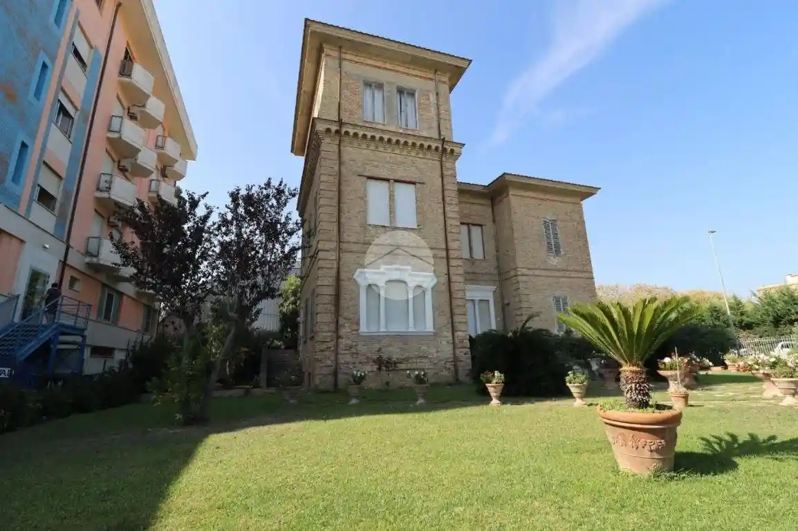 Villa unifamiliare Lungomare Zara 109, Centro, Giulianova - foto 5