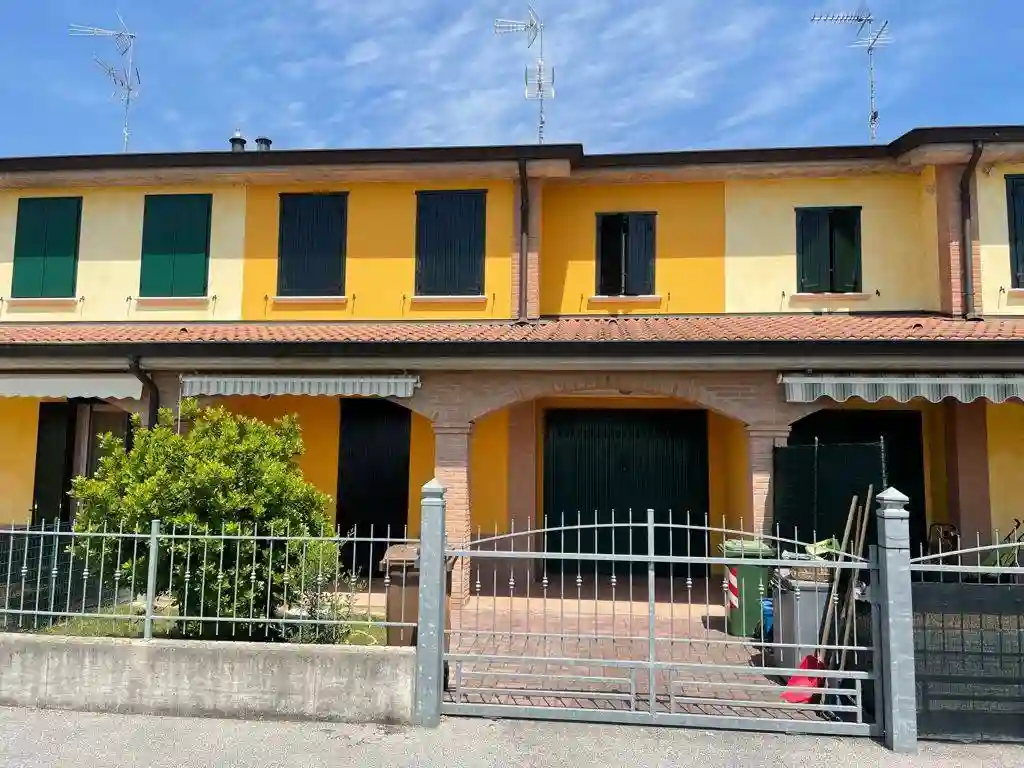 Villetta a schiera - foto 2