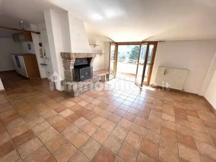 Appartamento in vendita a Ostra