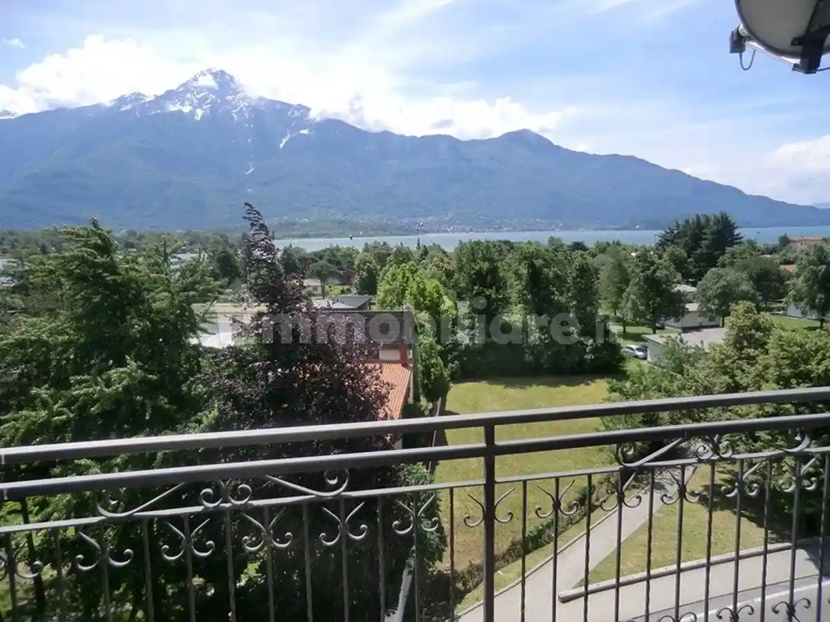 Appartamento in vendita a Gera Lario