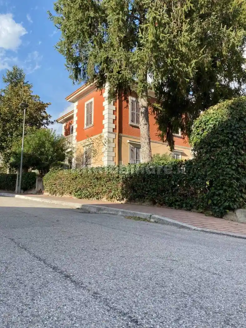 Villa in vendita a Sassocorvaro Auditore