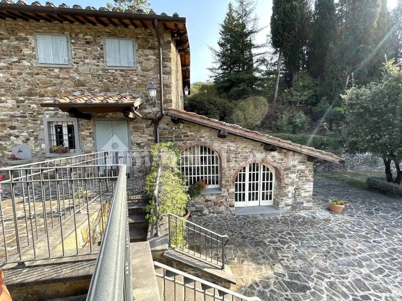 Rustico - Casale in vendita a Vaiano