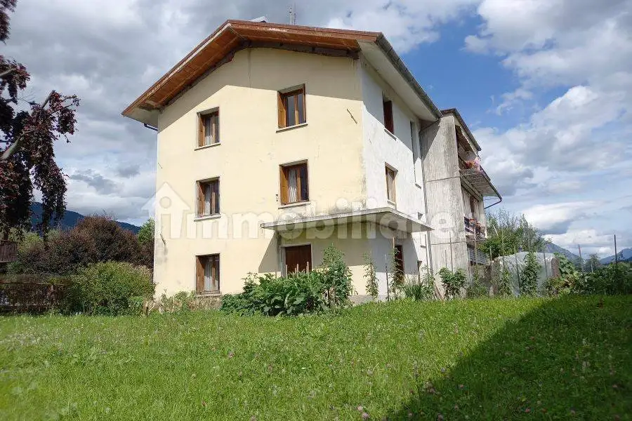 Appartamento in vendita a Enemonzo