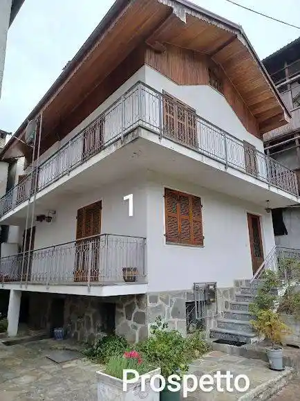 Villa in vendita a Balmuccia