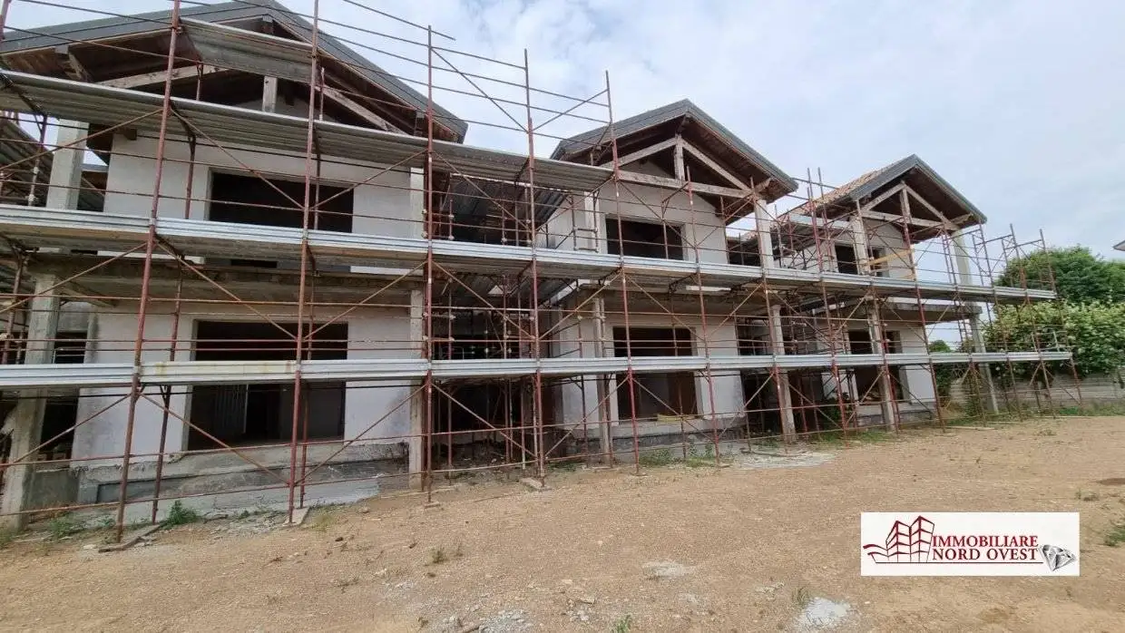 Villa in vendita a Morimondo