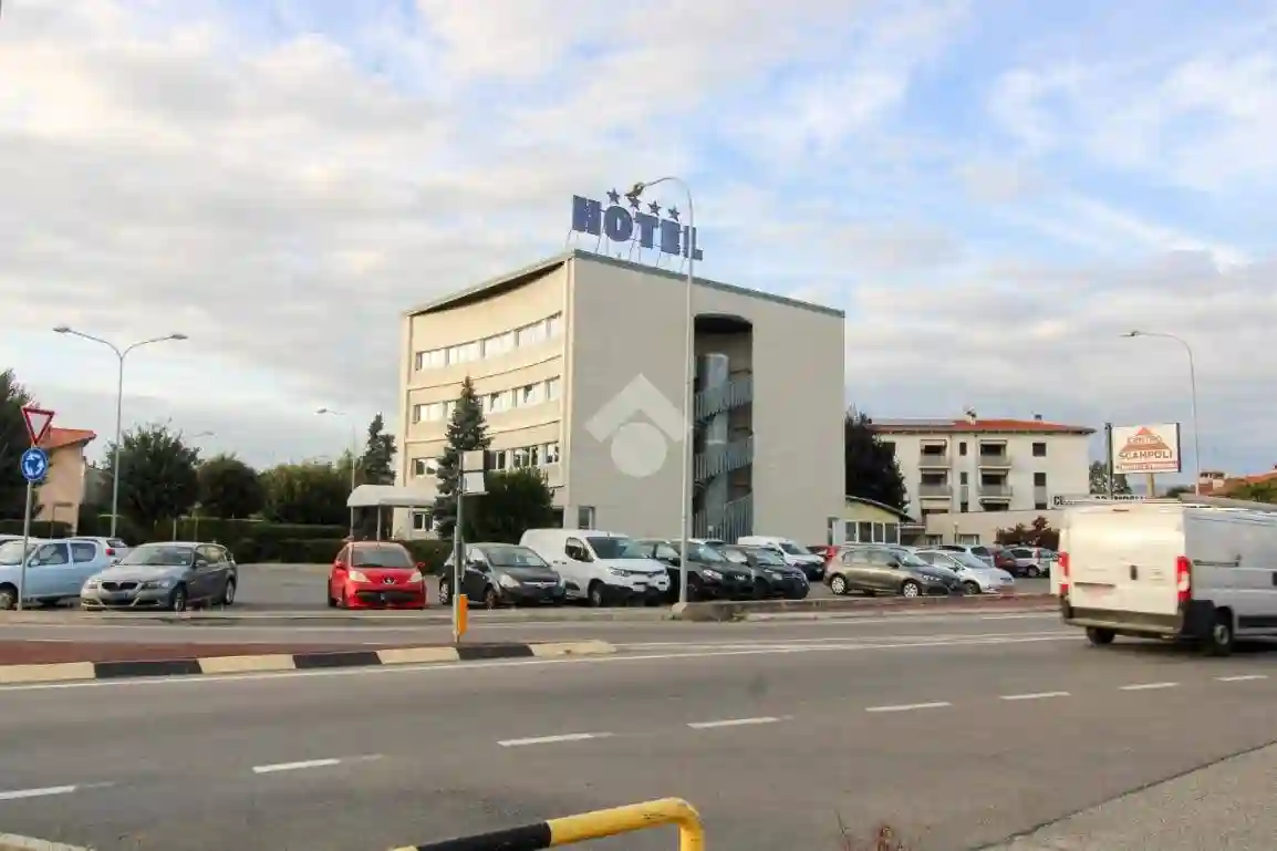 Palazzo - Edificio - foto 2