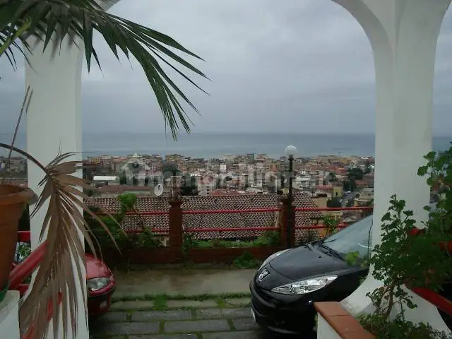 Villa in vendita a Vibo Valentia