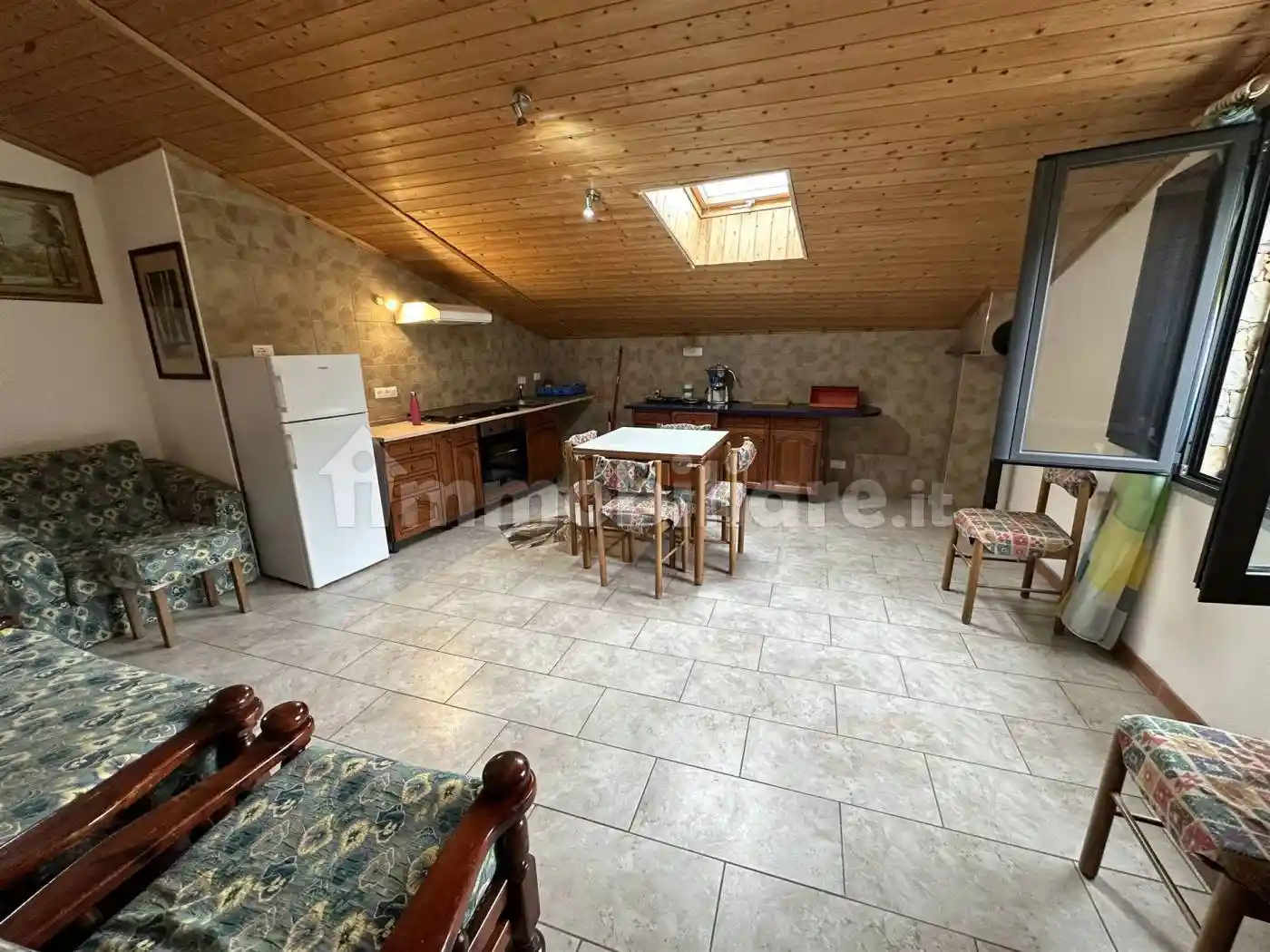 Appartamento in vendita a Vezzi Portio