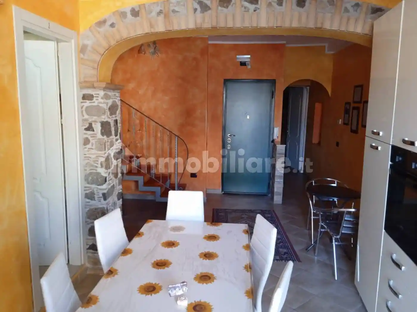 Quadrilocale corso Vittorio Emanuele III, Centro, Vibo Valentia - foto 2