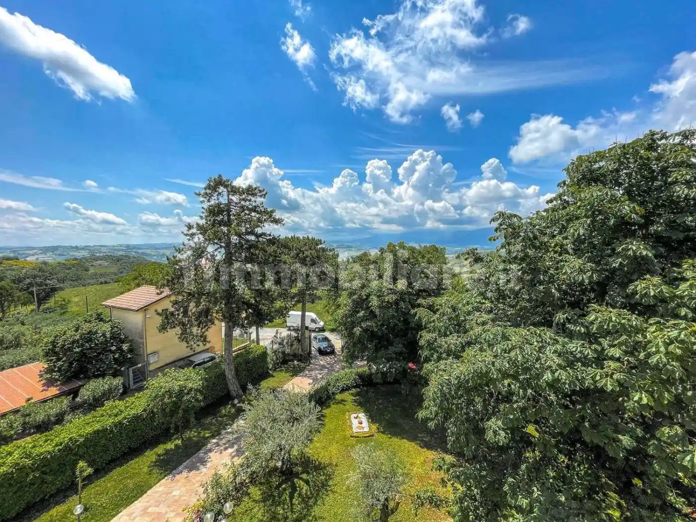 Villa in vendita a Tolentino