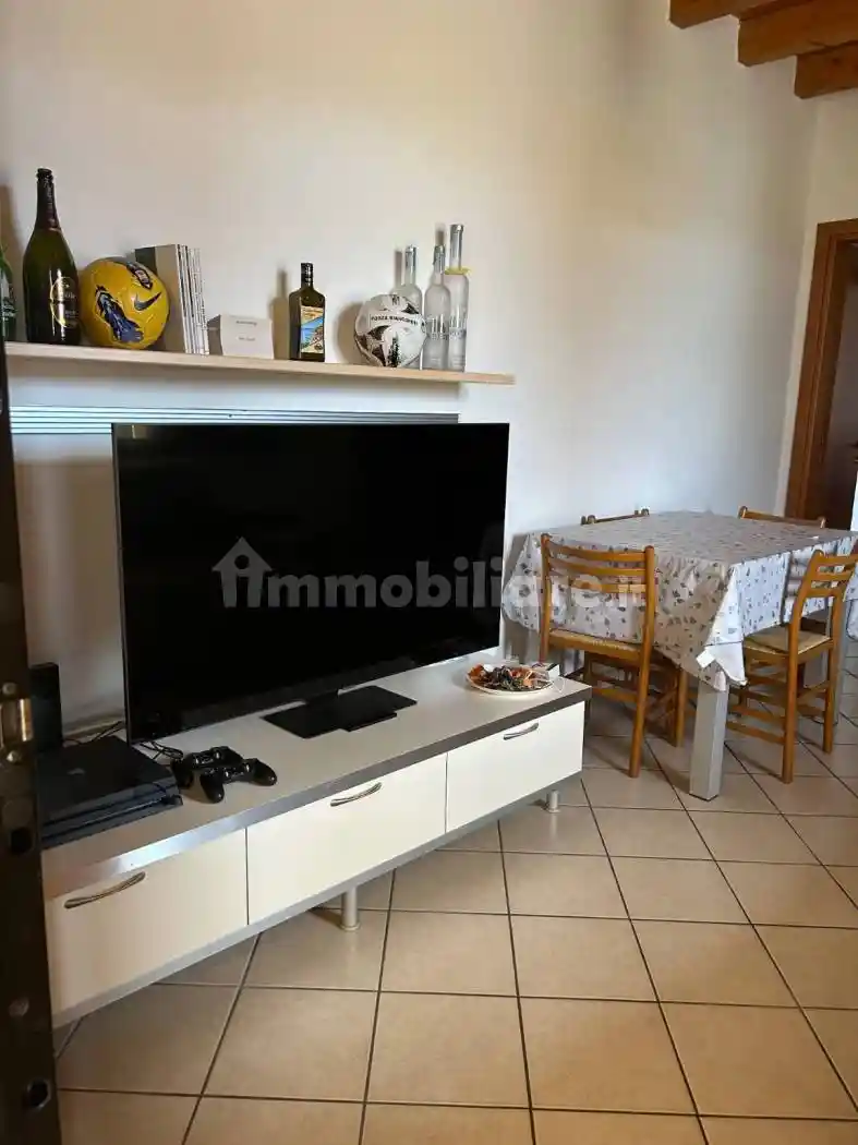 Appartamento in vendita a Roverbella