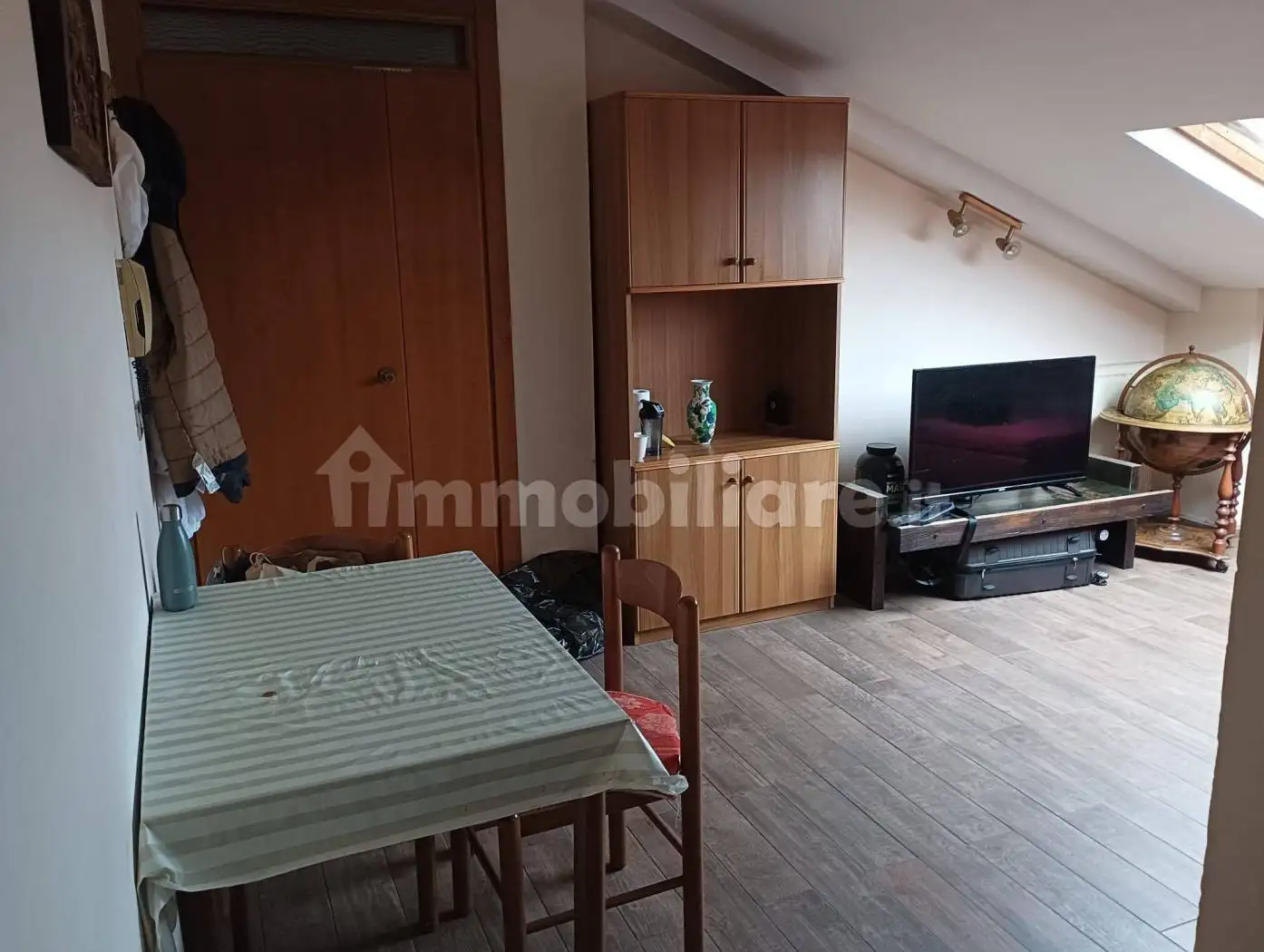 Palazzo - Edificio in Affitto - foto 4