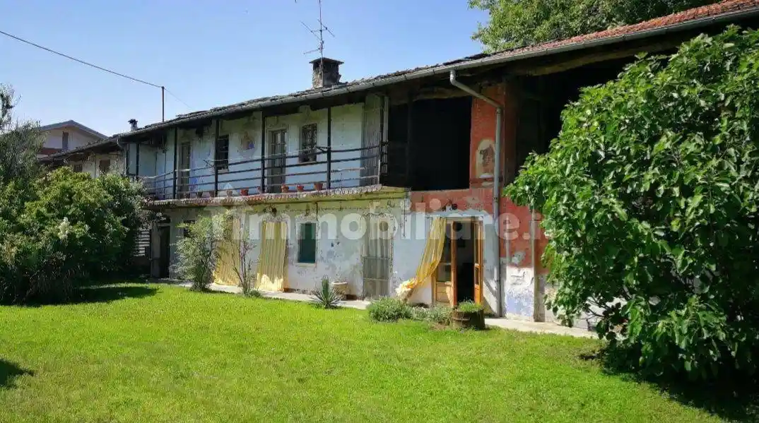Rustico - Casale in vendita a Barge