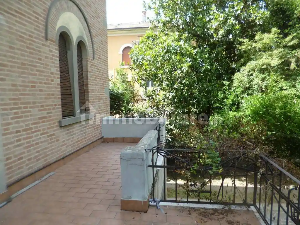 Appartamento in vendita a Modena