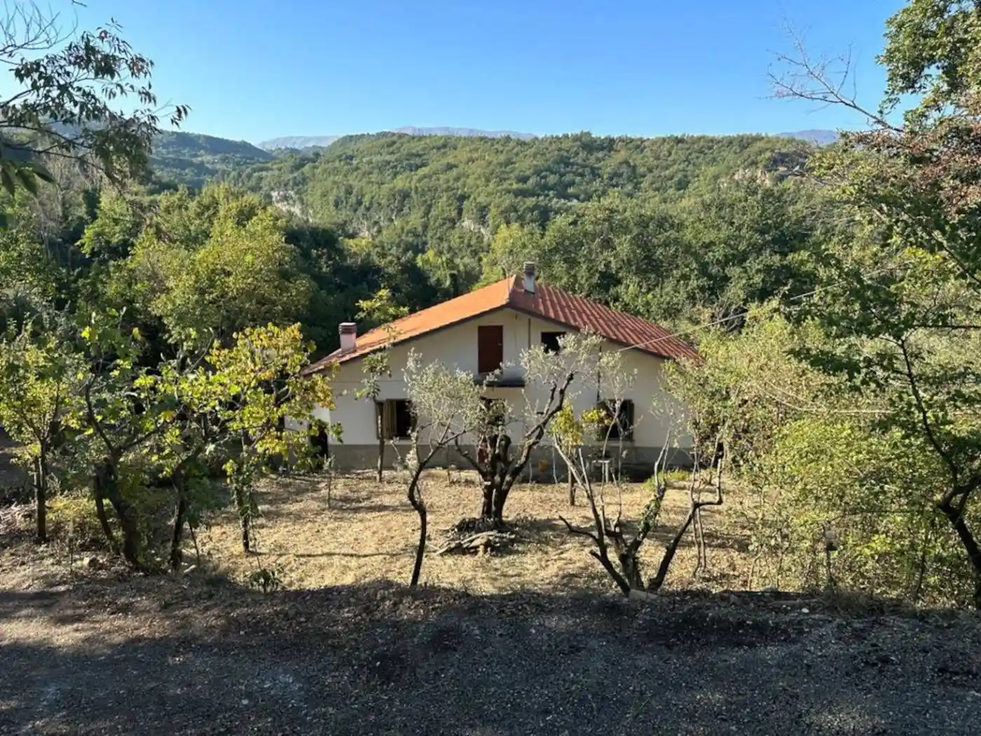 Casa indipendente in vendita a Lettomanoppello