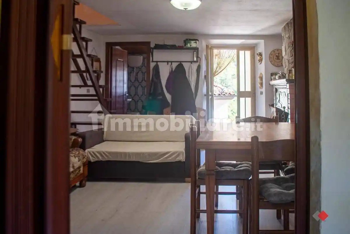 Trilocale via Prato All'Aia, 1, Corfino, Villa Collemandina - foto 2