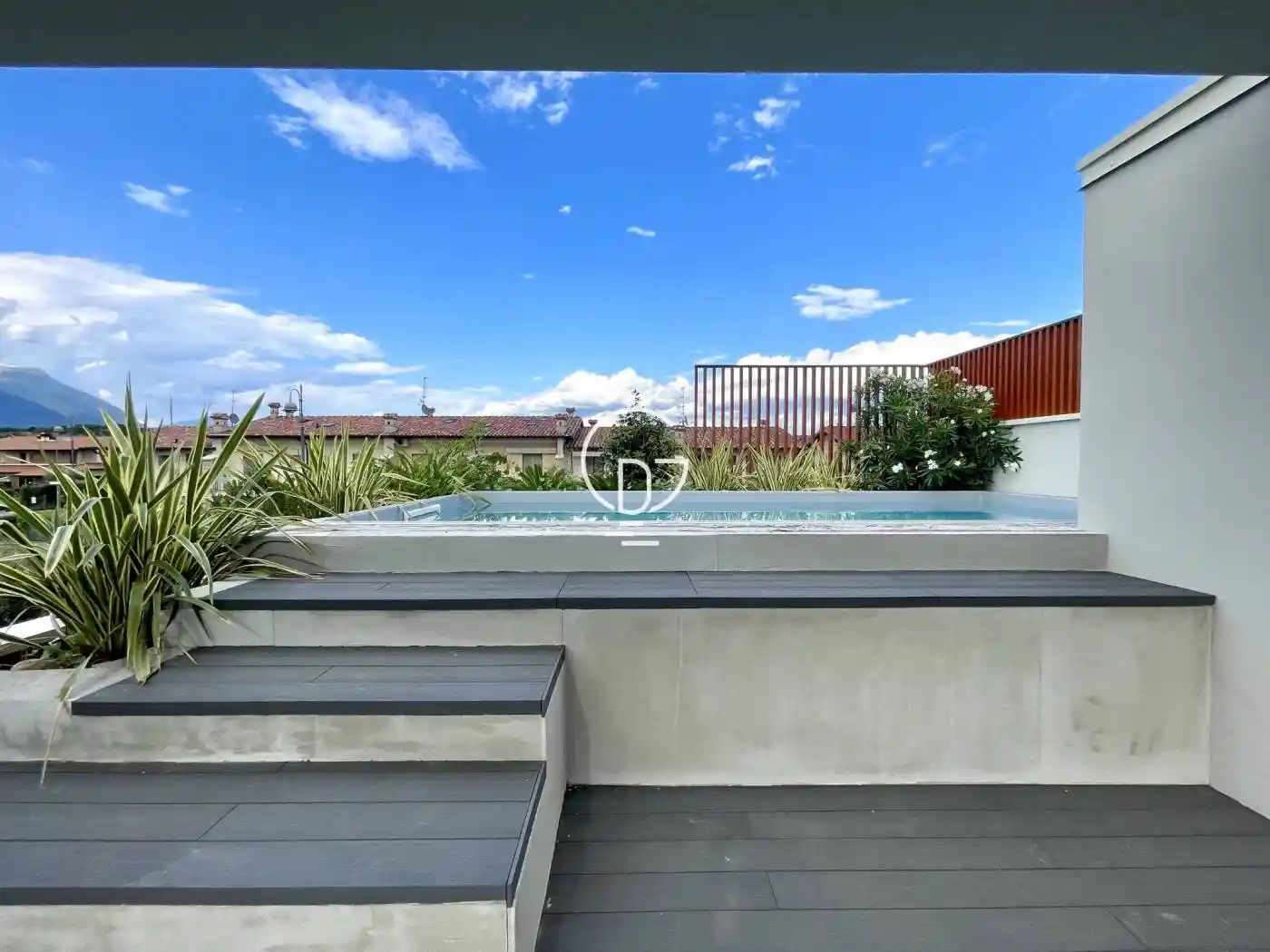 Villa in vendita a Puegnago sul Garda