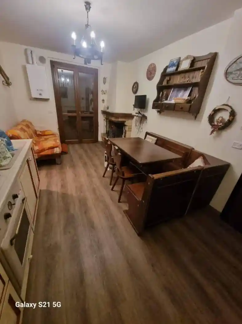 Trilocale Strada Statale del Parco Regionale Sirente-Velino, Rocca di Mezzo - foto 2