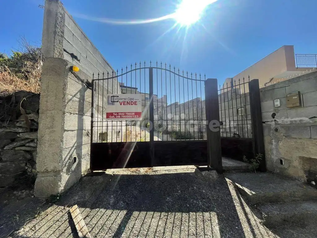 Casa indipendente in vendita a Savoca