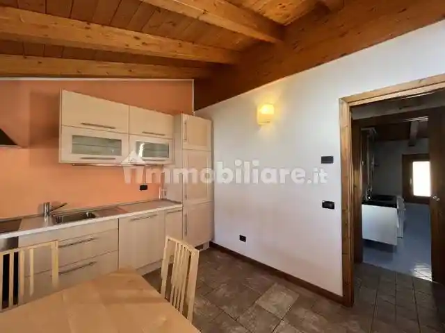 Appartamento in vendita a Castione della Presolana