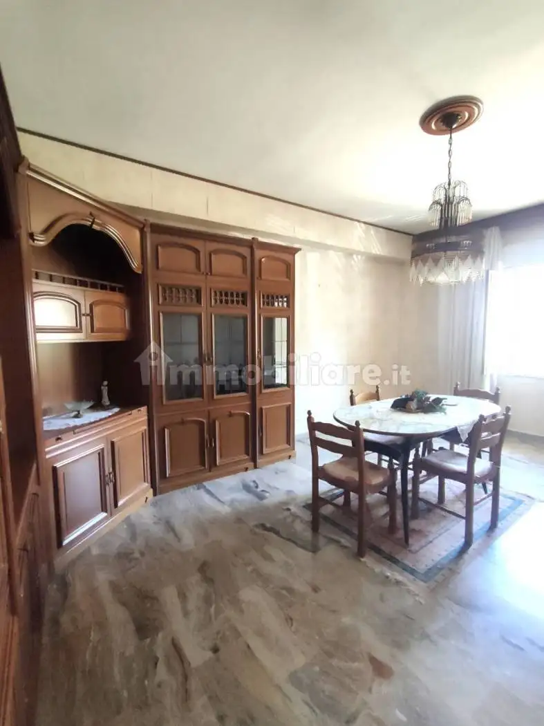 Trilocale via Prolungamento Papa Giovanni XXI, Bova Marina - foto 2