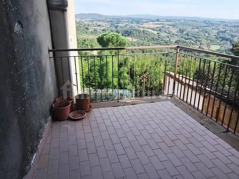 Villa in vendita a Monteleone d'Orvieto