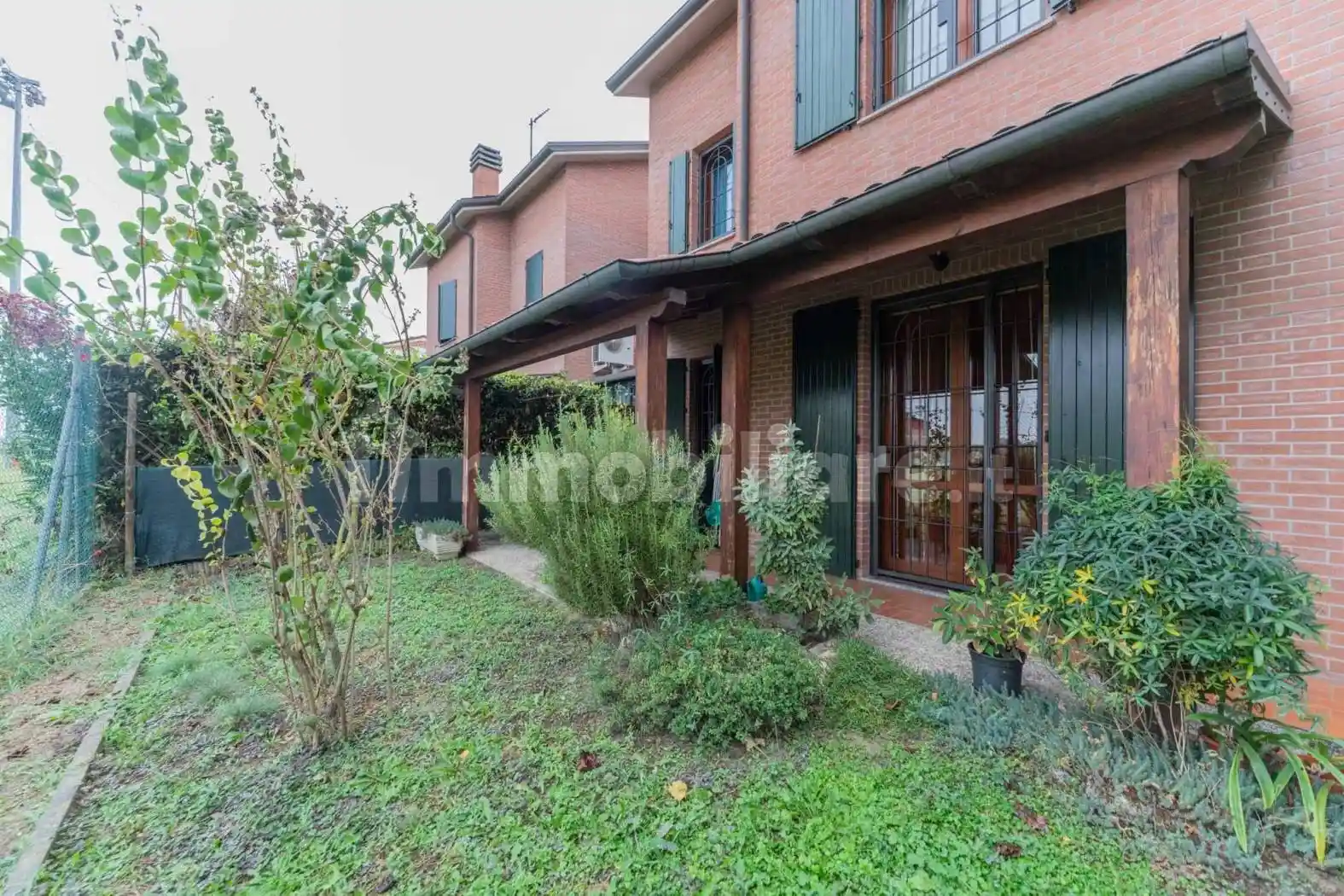 Villetta a schiera - foto 2