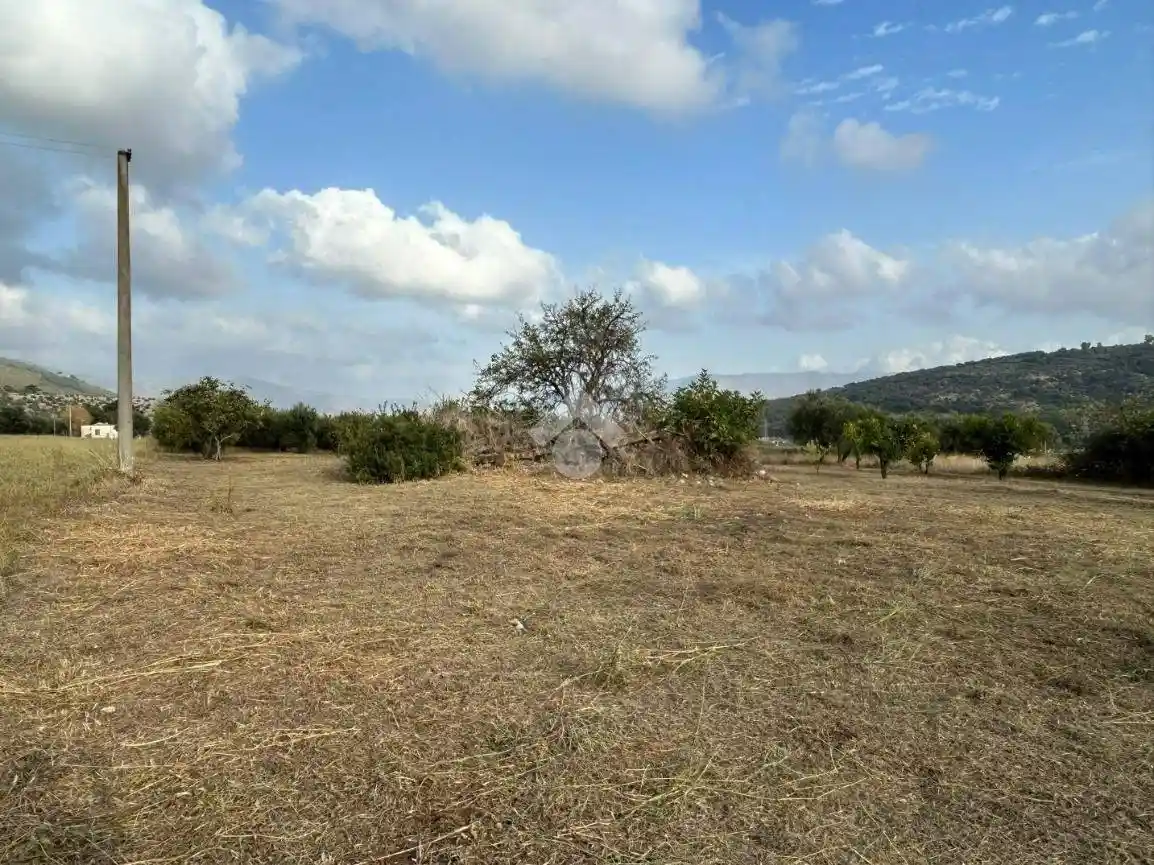 Rustico - Casale in vendita a Sezze