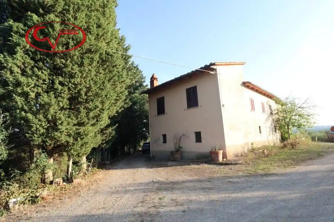 Casa indipendente in vendita a Laterina Pergine Valdarno