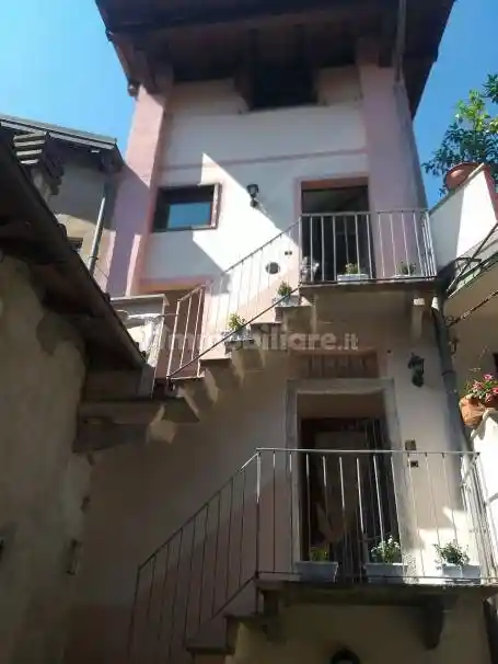 Villetta a schiera in vendita a Verbania