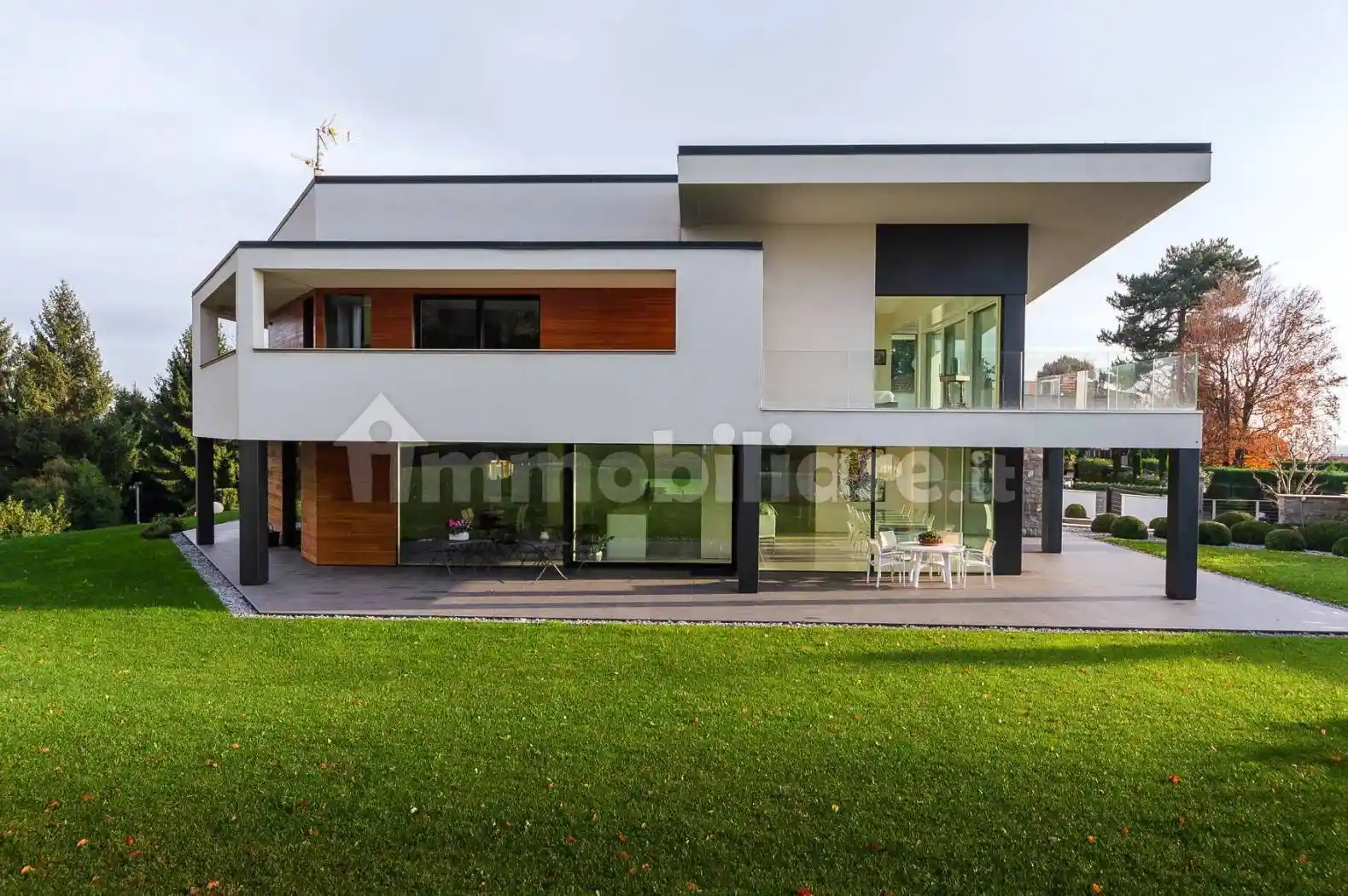 Villa in vendita a Mozzo