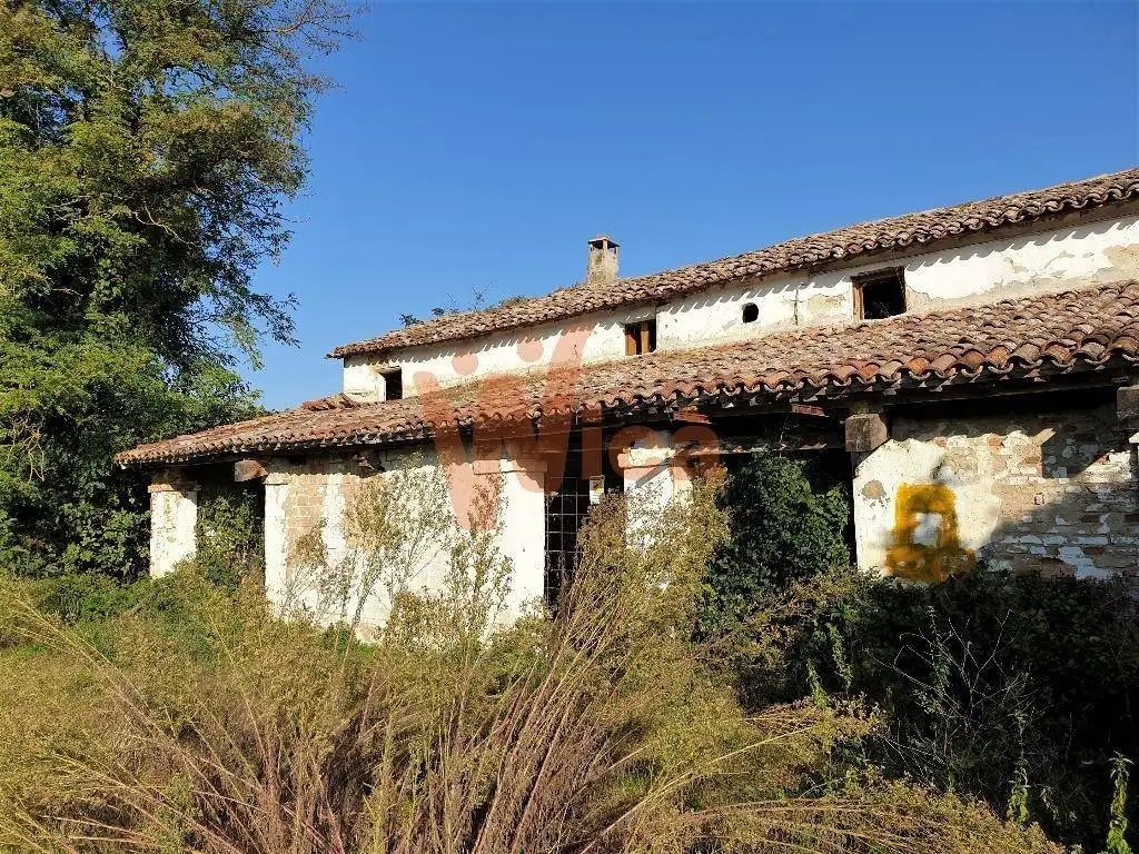 Casa indipendente in vendita a Cesena